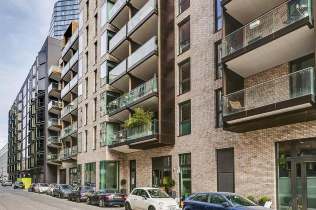 런던 Luxurious Penthouse, Expansive Wrap-Around Terrace 아파트 외부 사진